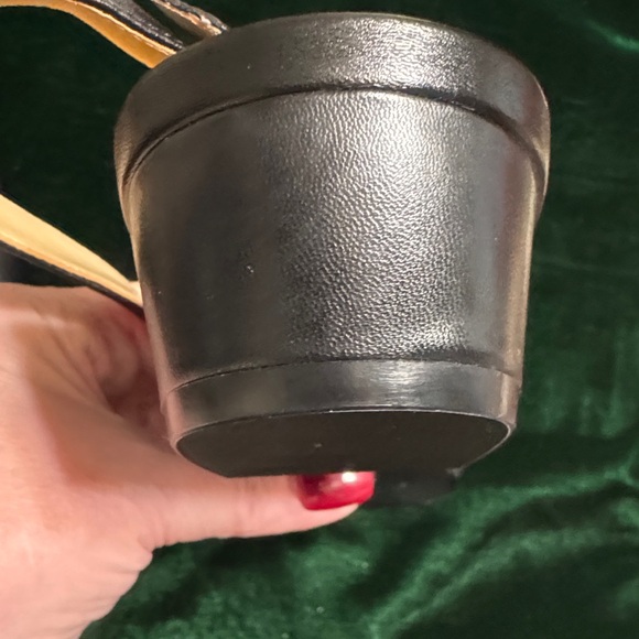 Elegant Black Slingback Women's Shoes Naturalizer 9M - Picture 4 of 6